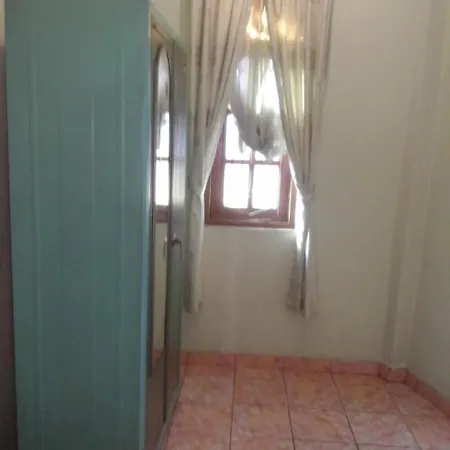 Colombo 20 Minutes By Train Apartment Wattala Exterior photo